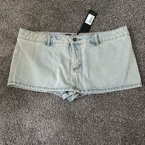 Lioness Lightwash Denim Skort